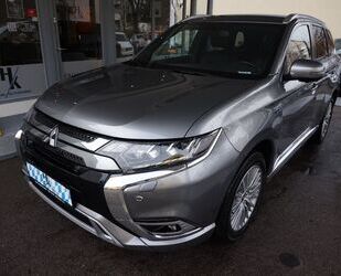 Mitsubishi Mitsubishi Outlander PHEV Plus Spirit 4WD/LEDER/NA Gebrauchtwagen