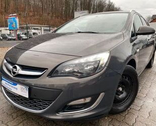 Opel Opel Astra J Sports Tourer AUTOMATIK AHK PDC NAVI Gebrauchtwagen