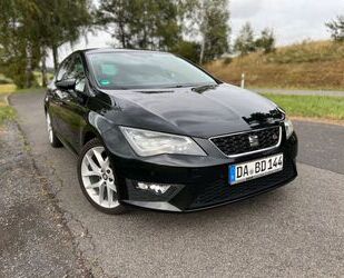 Seat Seat Leon FR, 2.0TDI 18Zoll Voll-LED Panorama-SD Gebrauchtwagen