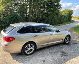 BMW BMW 520i Touring A -Head up und Kamera Gebrauchtwagen