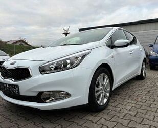 Kia Kia Ceed 1.6 GDI/Navi/Rückfahrkamera/Klima/Bluetoo Gebrauchtwagen