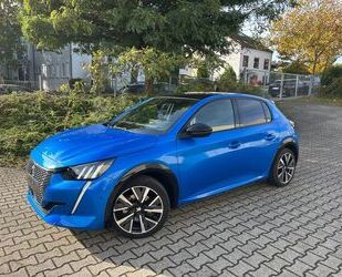 Peugeot Peugeot 208 GT Navi LED Panorama Gebrauchtwagen