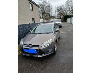 Ford Ford Focus 1,6 EcoBoost 134kW Titanium Turnier Ti. Gebrauchtwagen