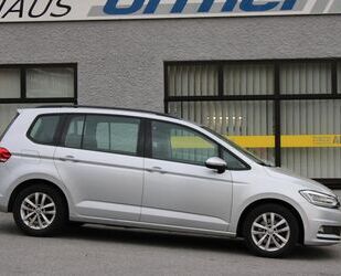 VW Volkswagen Touran Comfortline 1.6 TDI DSG*Navi* Gebrauchtwagen