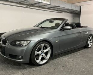 BMW BMW 330d Cabrio SPORTPAKET AUT.1HAND~XENON~KEYLESS Gebrauchtwagen