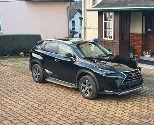 Lexus Lexus NX 200 200t AWD Luxury Line AHK, HUD, ACC Gebrauchtwagen