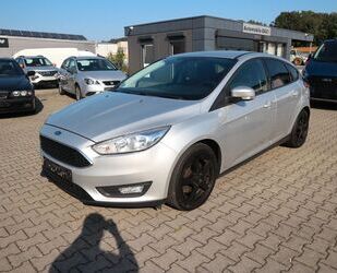 Ford Ford Focus 1.5 EcoBoost Lim. Business*Navi*HU/AU n Gebrauchtwagen