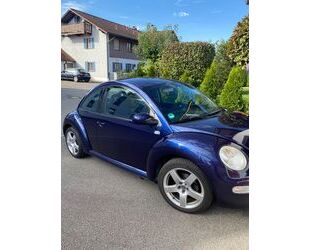 VW Volkswagen New Beetle 2.0 Standard Gebrauchtwagen