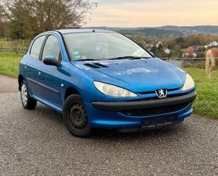 Peugeot Peugeot 206 Filou*Klima*5Türig*Tüv* Gebrauchtwagen