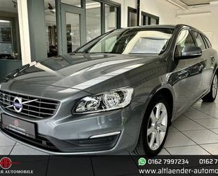 Volvo Volvo V60 Kombi Momentum AbstandTemp*PDC*Bluetooth Gebrauchtwagen