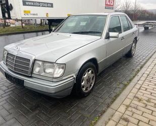 Mercedes-Benz Mercedes-Benz E 220 AUTOMATIK Gebrauchtwagen