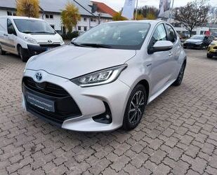 Toyota Toyota Yaris Hybrid Club *Comfort* neues Modell!! Gebrauchtwagen