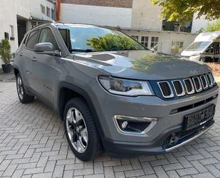 Jeep Jeep Compass Limited 4WD Leder Navi Automatik SHZ Gebrauchtwagen