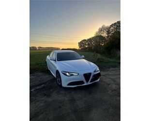 Alfa Romeo Alfa Romeo Giulia Super 2.2 Diesel 110 kW Super Gebrauchtwagen