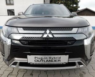 Mitsubishi Mitsubishi Outlander PHEV Top 4WD+AHK,1.Hd.S-Heftg Gebrauchtwagen