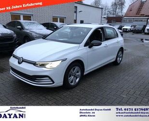 VW Volkswagen Golf VIII Life AHK Navi Touch DAB Kamer Gebrauchtwagen