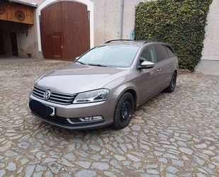 VW Volkswagen Passat Variant 1.6 TDI BlueMotion Varia Gebrauchtwagen