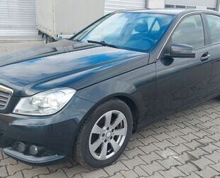 Mercedes-Benz Mercedes-Benz C 200 C -Klasse Lim. C 200 CDI BlueE Gebrauchtwagen