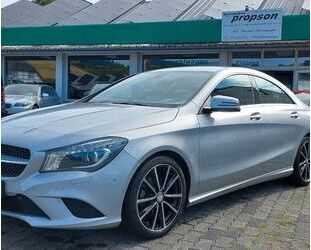 Mercedes-Benz Mercedes-Benz CLA 180 Urban NAVI 18