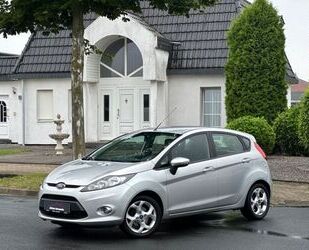 Ford Ford Fiesta Champions Edition *1 HAND *SERVICE NEU Gebrauchtwagen