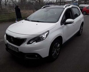 Peugeot Peugeot 2008 City-Paket Plus*Pano*Navi*R.Cam*SHZ*T Gebrauchtwagen