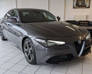 Alfa Romeo Alfa Romeo Giulia Super 2.2d Aut. Navi Leder Bi-Xe Gebrauchtwagen