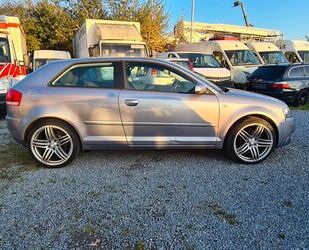 Audi Audi A3 2.0 FSI Attraction Gebrauchtwagen