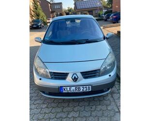 Renault Renault Scenic Confort Dynamique 2.0 16V Confort D Gebrauchtwagen