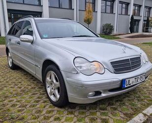 Mercedes-Benz Mercedes-Benz C 180 T Kompressor Automatik Klimaau Gebrauchtwagen