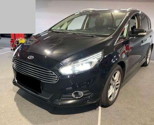 Ford Ford S-Max 2.0 SCTi Titanium*TOP Ausstattung|7-Sit Gebrauchtwagen