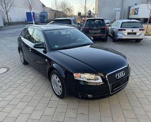 Audi Audi A4 Avant 2.0 *lückenlos Scheckheft* Rentnerau Gebrauchtwagen