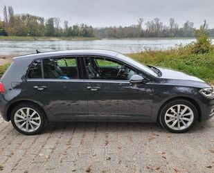 VW Volkswagen Golf 1.0 TSI Comfortline * Alcantara* Gebrauchtwagen