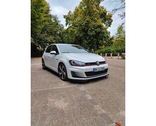 VW Volkswagen Golf 2.0 TSI DSG BMT GTI GTI Gebrauchtwagen