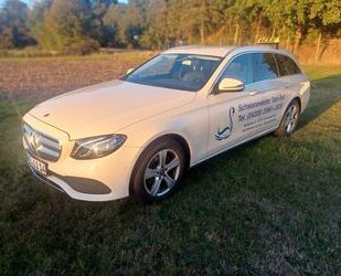 Mercedes-Benz Mercedes-Benz E 200 CDI Taxi im Top Zustand Gebrauchtwagen