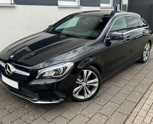 Mercedes-Benz Mercedes-Benz CLA 180 Shooting Brake CLA 180 SCORE Gebrauchtwagen