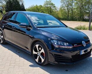 VW Volkswagen Golf 2.0 TSI BMT GTI GTI Gebrauchtwagen