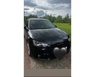 Audi Audi A1 1.6 TDI 66kW S tronic S line S line Gebrauchtwagen