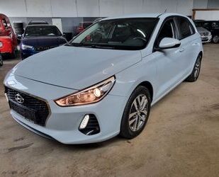 Hyundai Hyundai i30 / Scheckheft / Service NEU Gebrauchtwagen