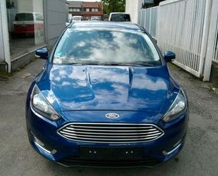 Ford Ford Focus Lim. Titanium 98.000 Km Gebrauchtwagen