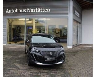 Peugeot Peugeot 2008 PureTech 130 Allure Gebrauchtwagen