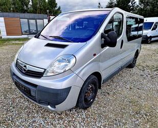 Opel Opel Vivaro 2.0 CDI 114PS L1H1 Klima 9 sitz Gebrauchtwagen