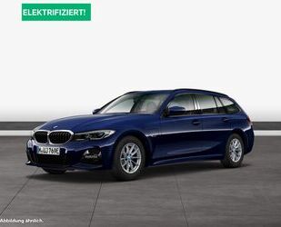 BMW BMW 330e xDrive Touring M Sport Head-Up HiFi DAB Gebrauchtwagen