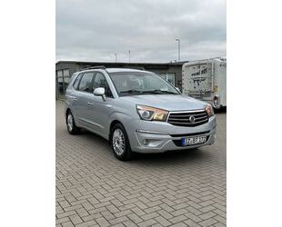 SsangYong Ssangyong Rodius 2.2 Diesel e-XDi 220 Crystal Plus Gebrauchtwagen