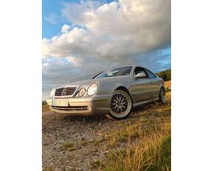 Mercedes-Benz Mercedes-Benz CLK 230 KOMPRESSOR 