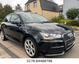 Audi Audi A1 Sportback attraction+KLIMA+TEMPOMAT+MFL+AL Gebrauchtwagen