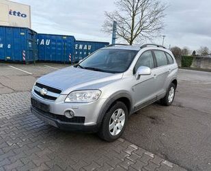 Chevrolet Chevrolet Captiva 2.4 LT 4WD 7-Sitzer *AHK*TLeder* Gebrauchtwagen