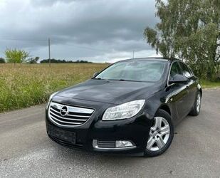 Opel Opel Insignia A Lim. Design Edition 2.0 CDTI*NAVI* Gebrauchtwagen