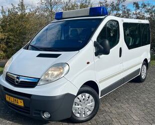 Opel Opel Vivaro 2,5 CDTI*9-Sitze*1HD*76TKM*Klima*AHK Gebrauchtwagen