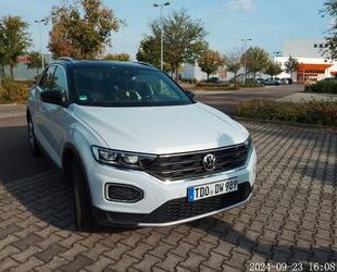 VW Volkswagen T-Roc 1.5 TSI ACT DSG AHK Standheizung Gebrauchtwagen