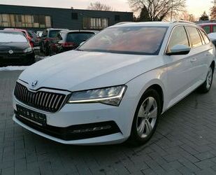 Skoda Skoda Superb Combi 2.0 TDI Ambition/AHK/LANE/NAVI Gebrauchtwagen